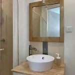 Prázdninový dům Theophile Fenal *